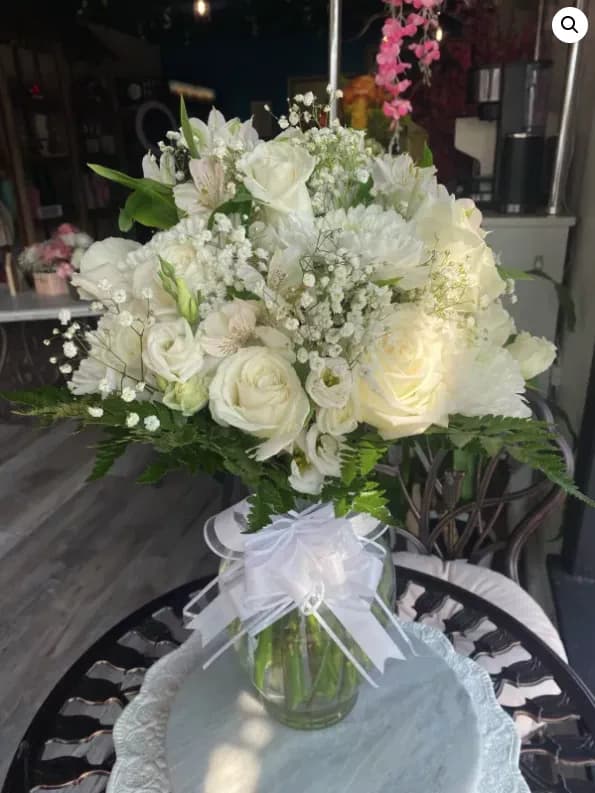 All White Floral Arrangement- Designer’s Choice
