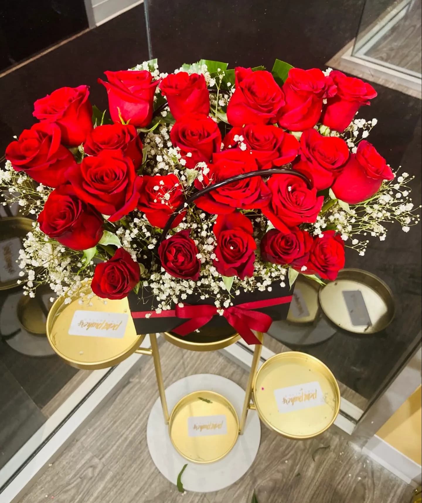 Pusher J Roses