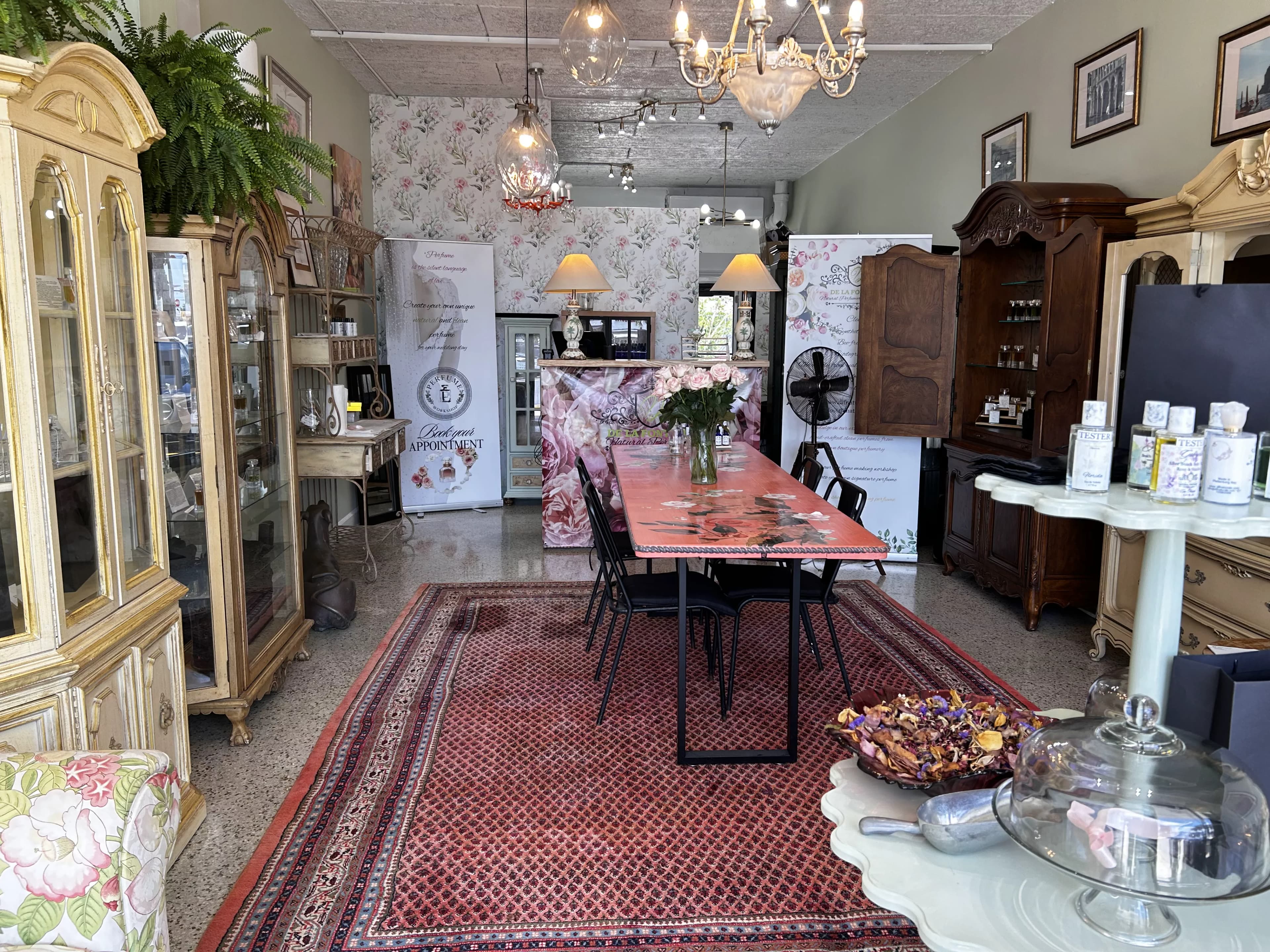De la Fontaine Natural Perfumery