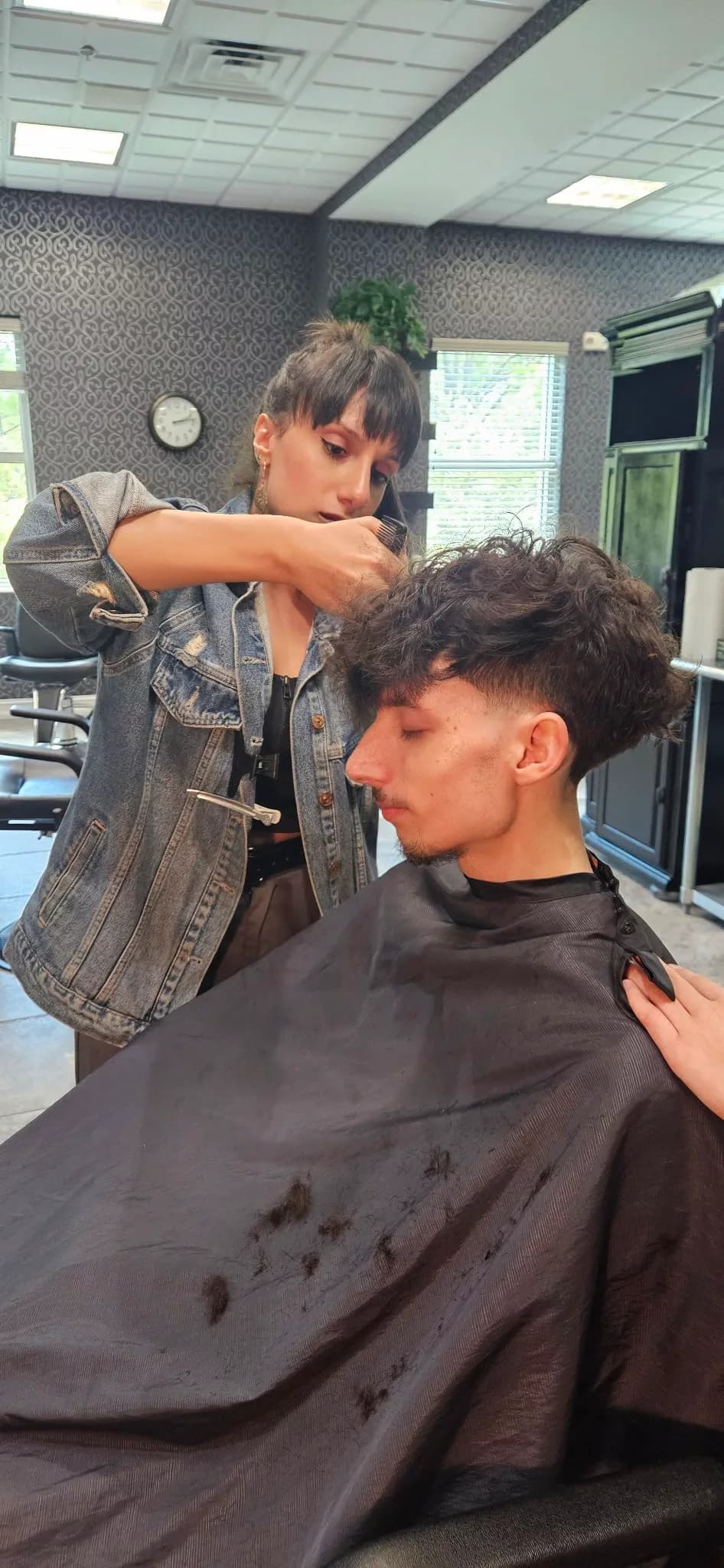 Mens / Women hair cut